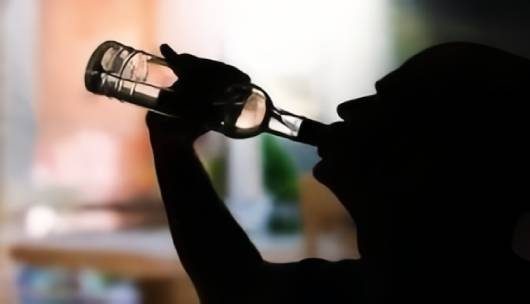 酗酒者的共同命运——精神病与痴呆症
